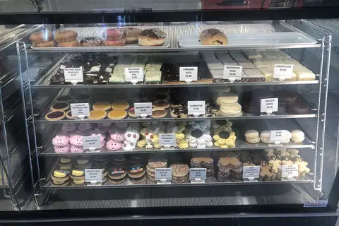 Little Blondie Bakehouse photo 3